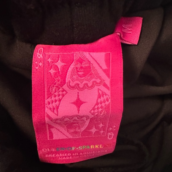 New! QUEEN OF SPARKLES Color Block Rhinestone Heart Skort - Picture 10 of 11